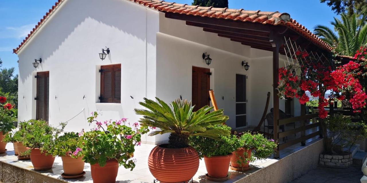 Bungalow Gialova Extérieur photo